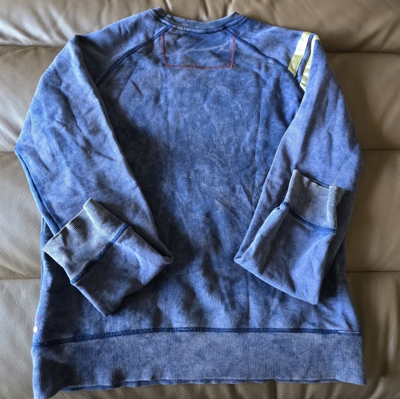 Parasuco Sweatshirt (Size M) - Picture 2 of 2